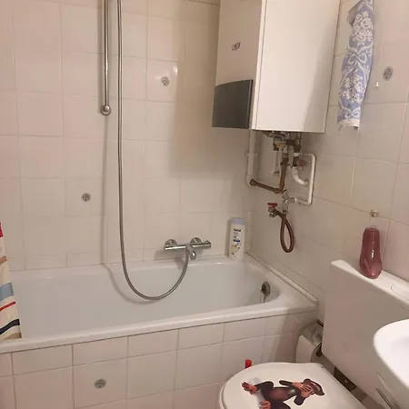 Private With Own Bath ホームステイ *